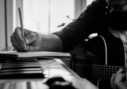 How Music Improves Mental Health: Benefits, Science & Indian Perspective